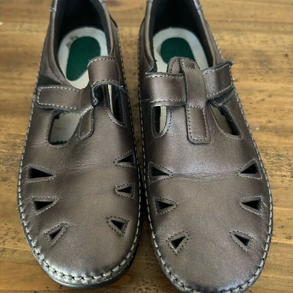 SAS Tripad Comfort Women's Size 8M Shoes Mary Jane Adjustable Strap Metallic - Picture 2 of 4